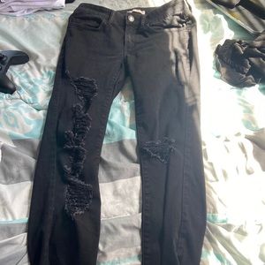 SO size 5 black ripped skinny jeans